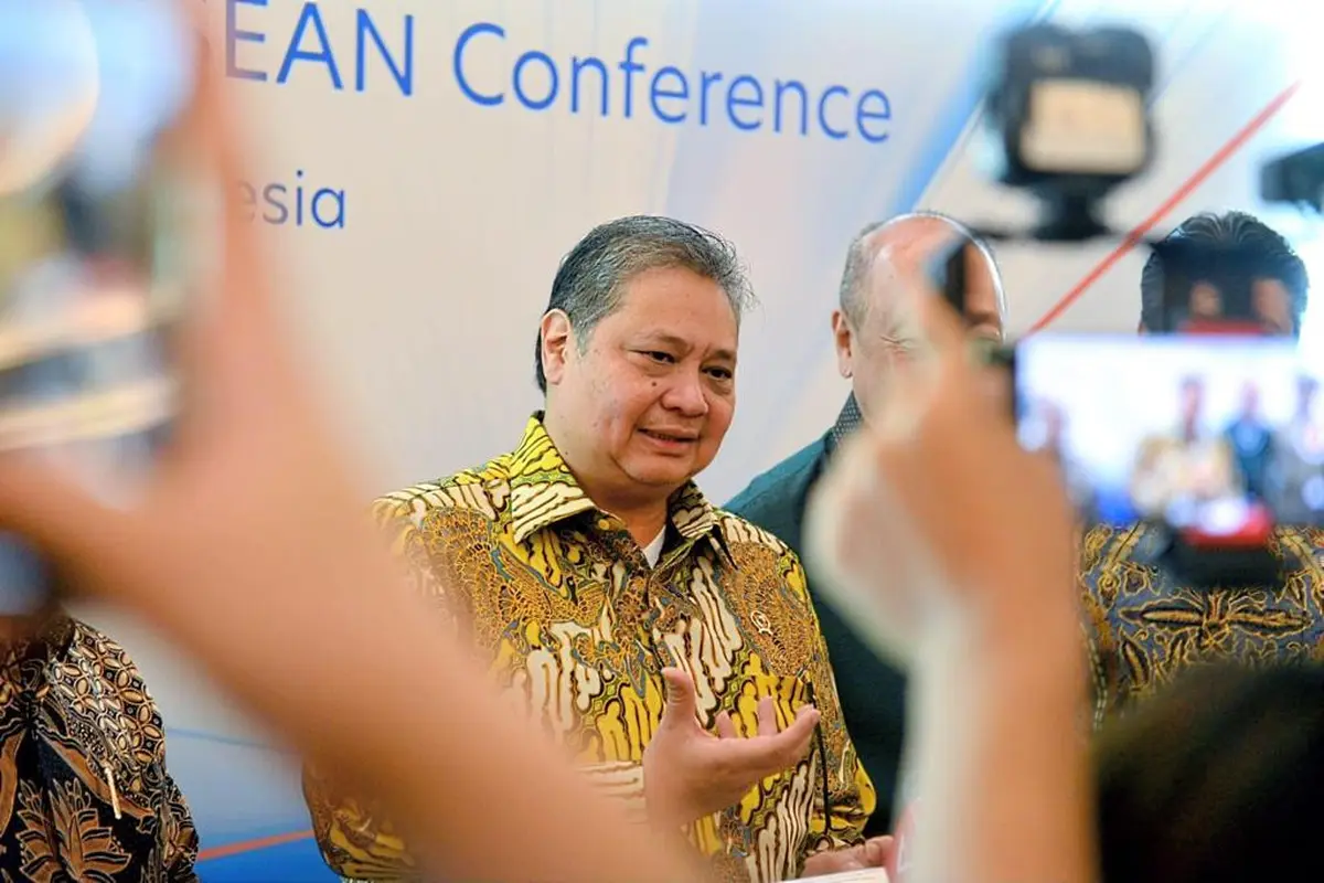 Menteri Koordinator Bidang Perekonomian Airlangga Hartarto saat menyampaikan sambutan dalam UOB Gateway to ASEAN Conference 2023 di Jakarta, Rabu (11/10 2023). (Dok Kemenko Perekonomian)