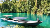 Danau Labuan Cermin, Kalimantan (dok.Instagram@diahputriastuti/https://www.instagram.com/p/Bw_UT01n1ve//Devita Nur Azizah