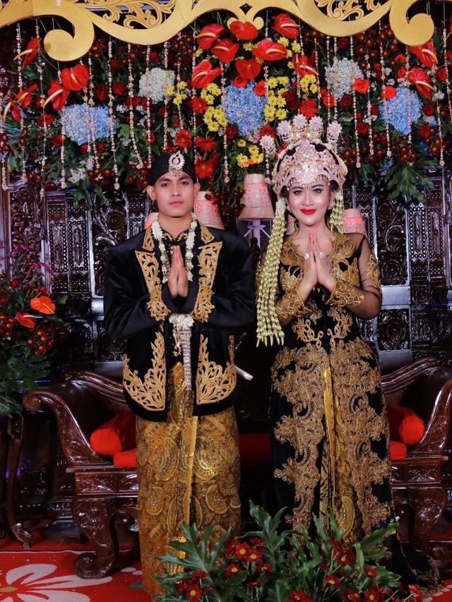 Pernikahan Dona D'Academy dan Ujang