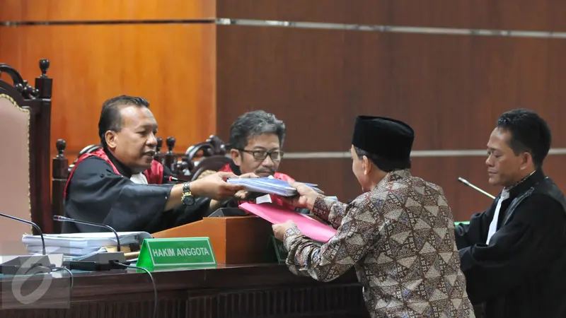 20151008-sidang Pledoi Fuad Amin Imron-Jakarta