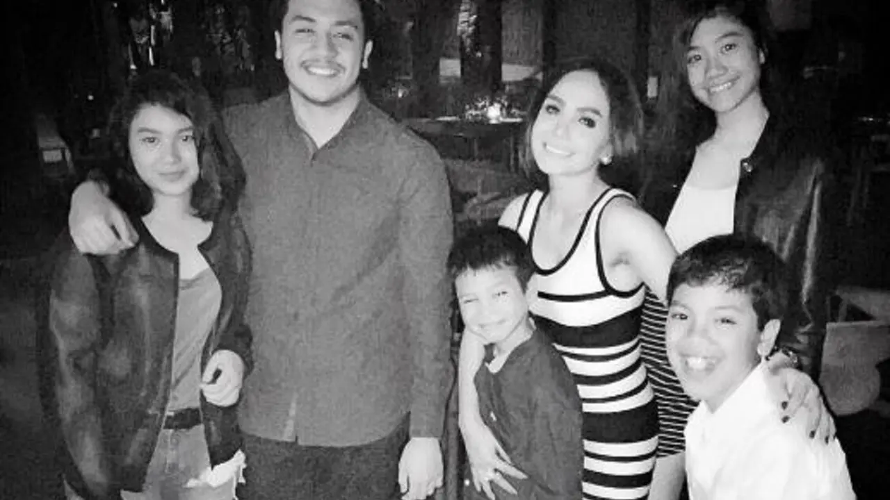 [Bintang] Yuni Shara dan Chiko Hakim