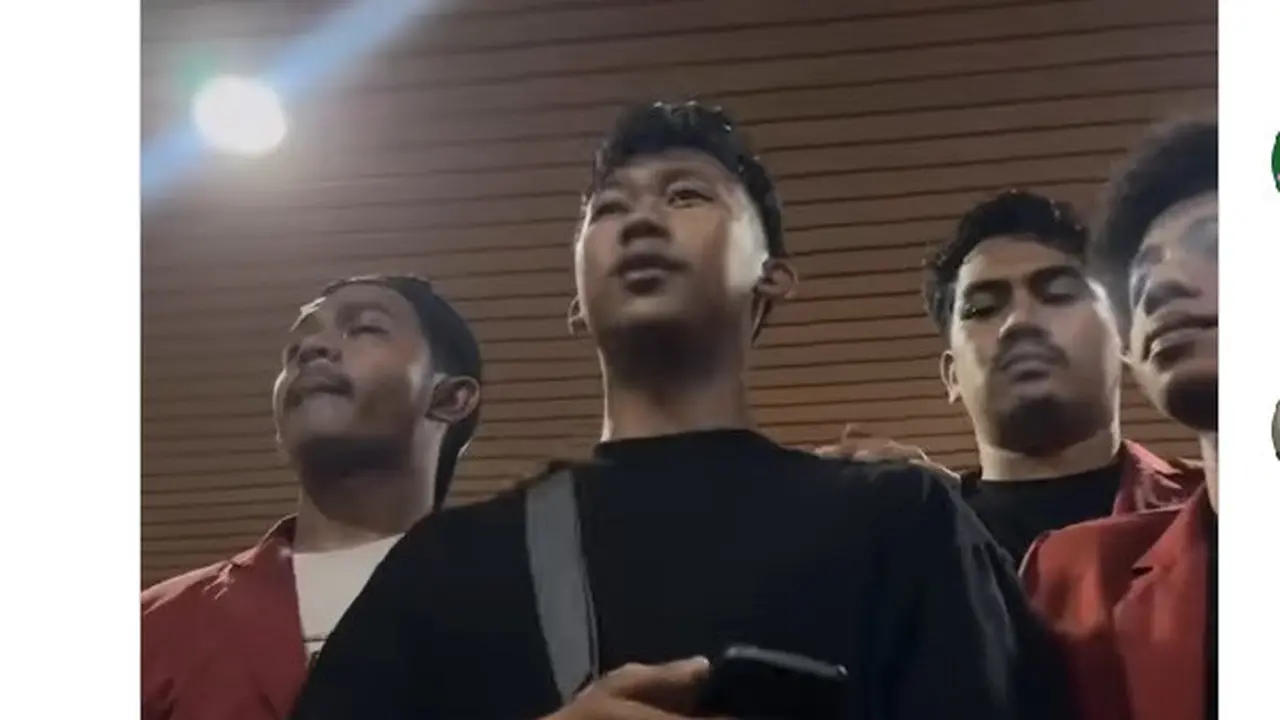 Mahasiswa pergoki intel masuk UMY. (Istimewa)