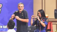 Aremania Mulai Kecewa pada Milomir Seslija
