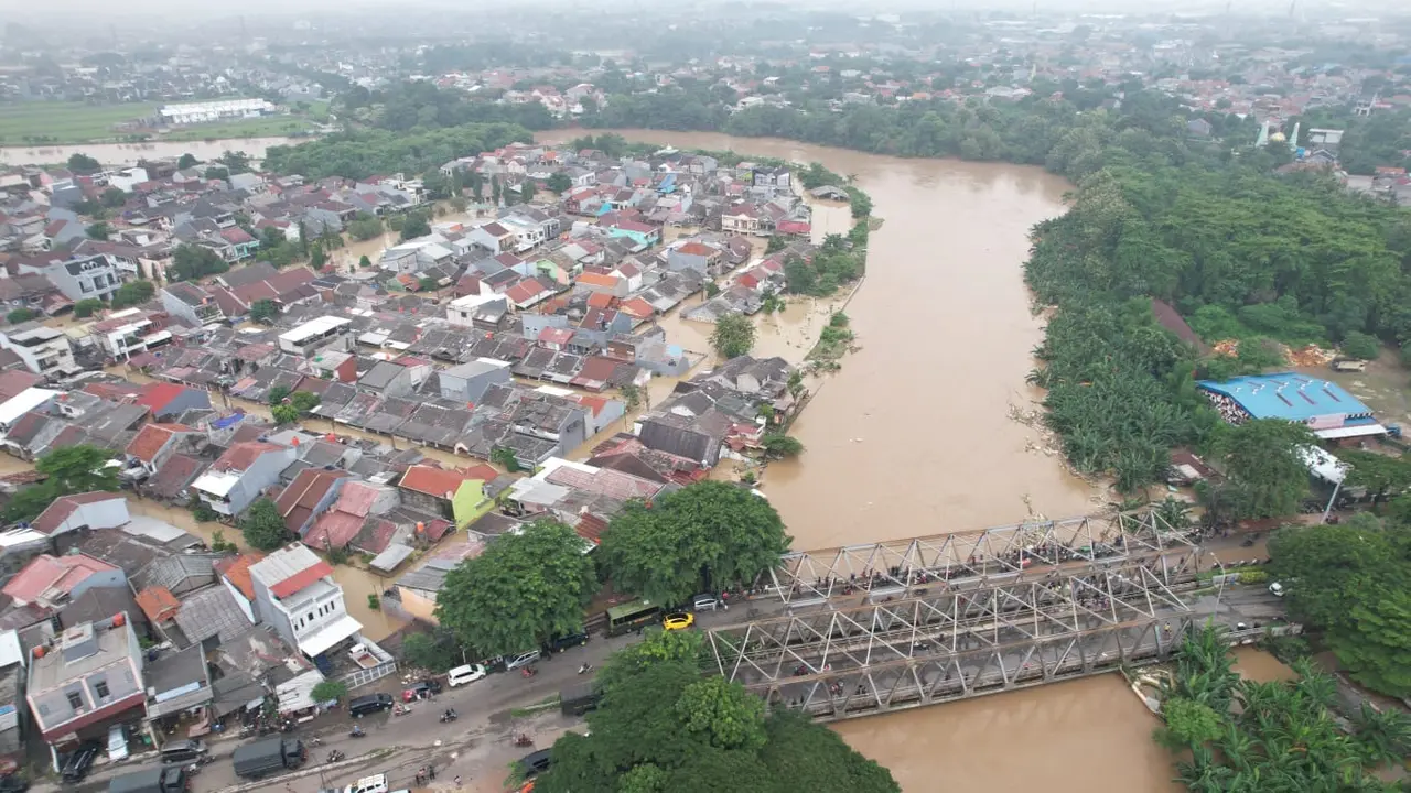 Pantauan udara kondisi banjir di Kota Bekasi, Jawa Barat, Selasa (4/3/2025).