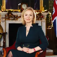 Liz Truss sukses terpilih menjabat posisi Perdana Menteri Inggirs yang baru. (Instagram/@Elizabeth.truss.mp)