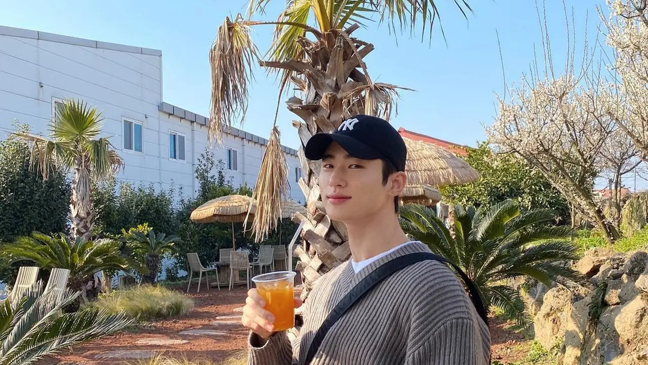 Byeon Woo Seok (Instagram/byeonwooseok)