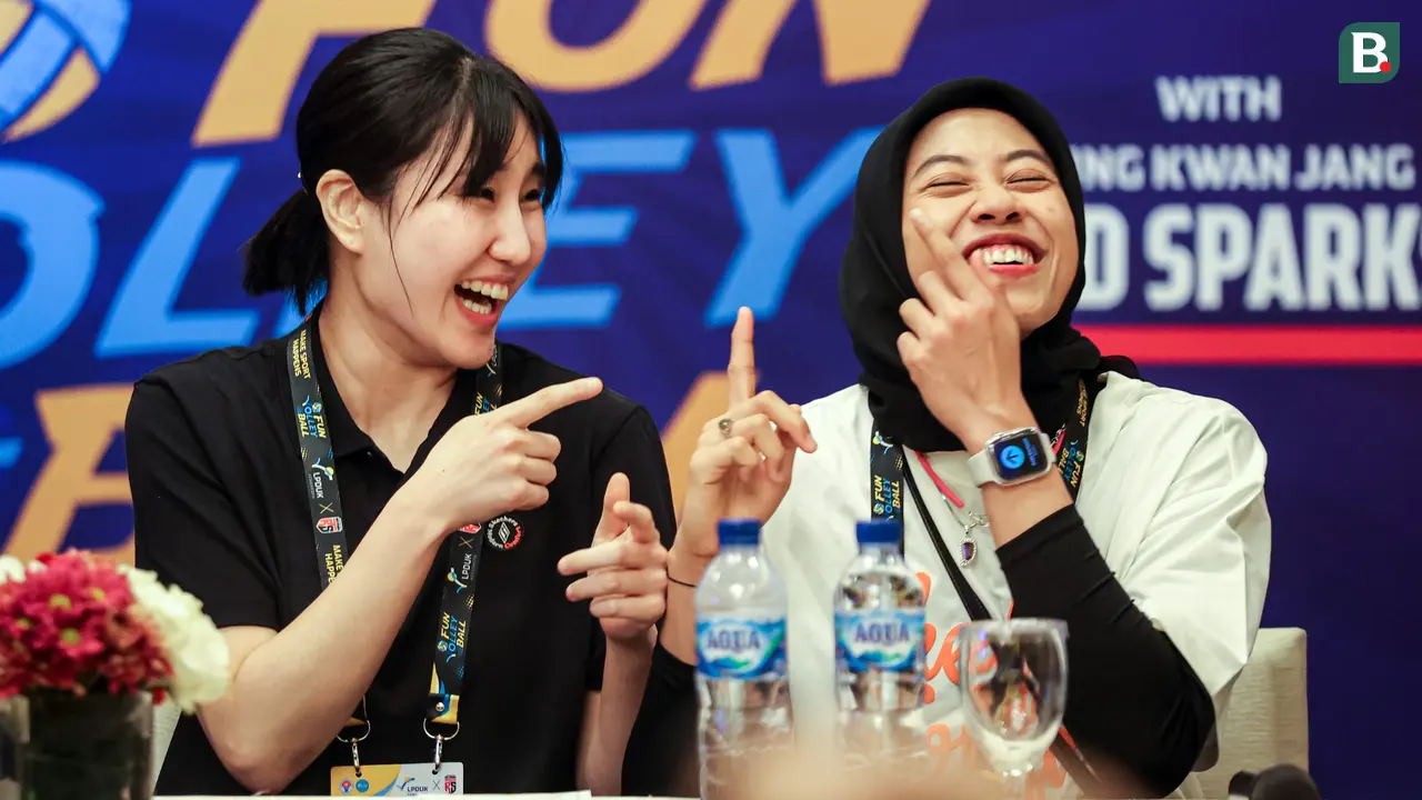 Foto: Tingkah Usil Megawati dan Setter Andalan Red Sparks saat Konferensi Pers Jelang Laga Fun Volleyball 2024