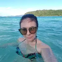 Walaupun sudah tidak muda lagi, akan tetapi Wulan Guritno dikenal sebagai artis yang punya bentuk badan yang seksi. (Foto: instagram.com/wulanguritno)