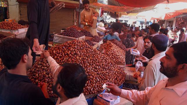 Kurma di Pakistan