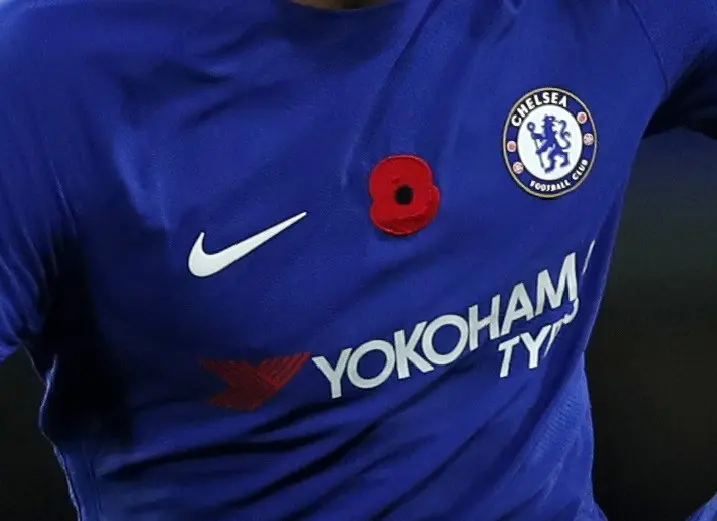 Chelsea dengan Nike. (AFP/Adrian Dennis)