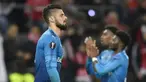 Ekspresi muram pemain Arsenal, Olivier Giroud usai timnya kalah dari FC Cologne pada laga grup H Liga Europa di Rhein  Energie Stadium, Cologne, (23/11/2017). Arsenal kalah 0-1. (AP/Martin Meissner)