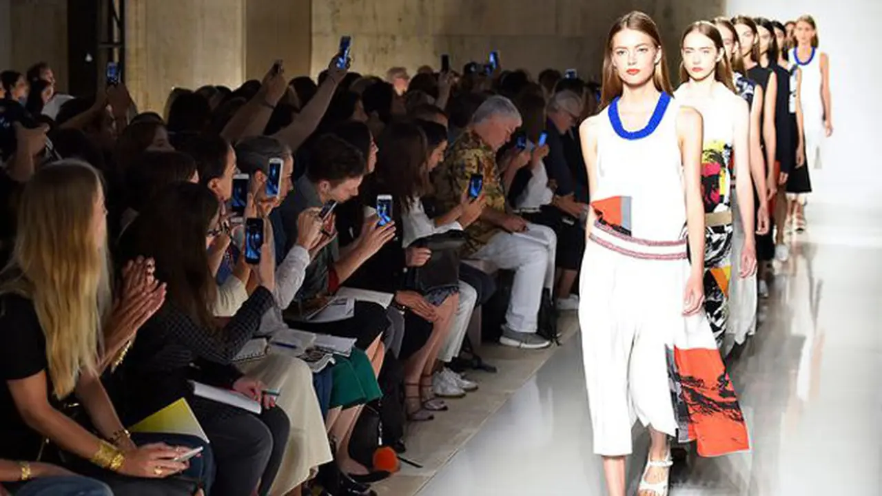 Victoria Beckham - New York Fashion Week Spring Summer 2016