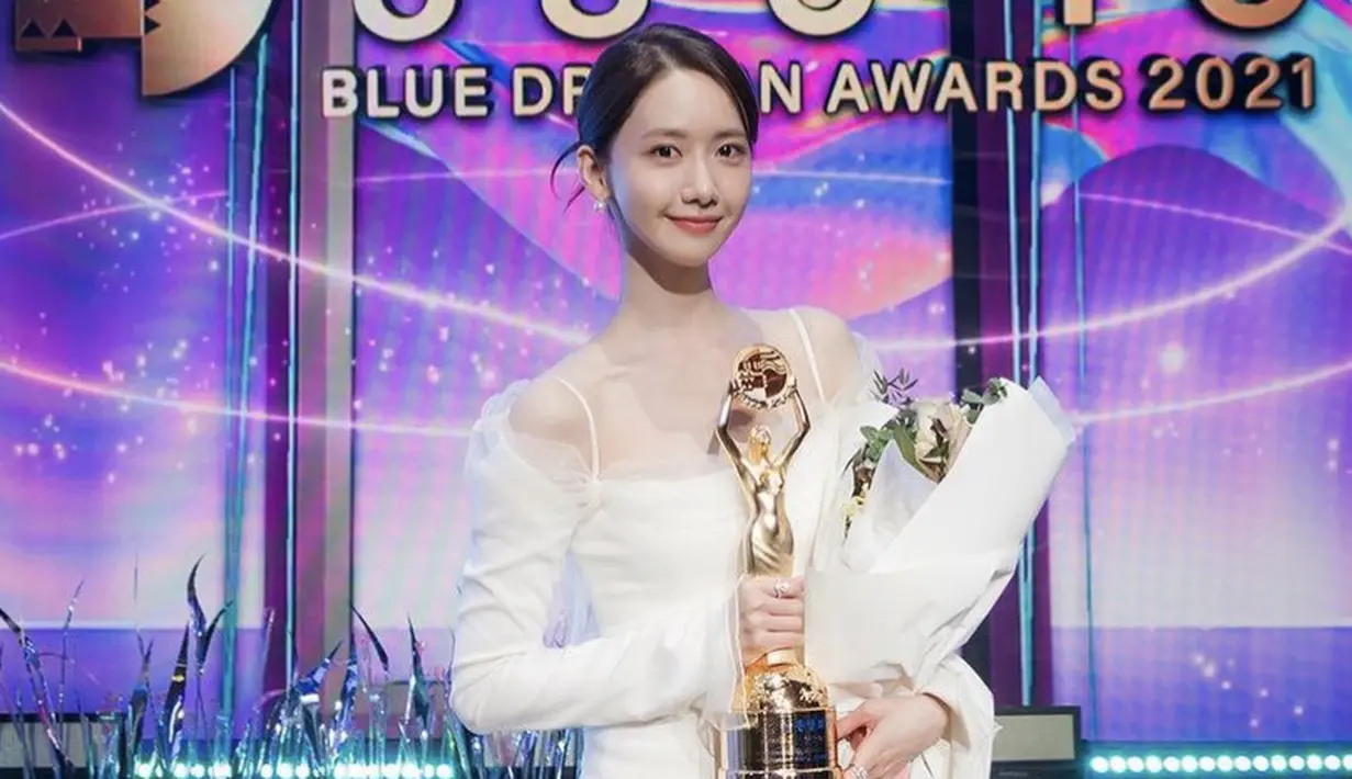 Im Yoon Ah ada di posisi ke-3, dia sudaj berkarir sejak tahun 2007, diusianya 17 tahun. Ia telah mendapat 38 penghargaan dari beberapa drama yang diperankan Are My Destiny (2008), Confidential Assignment (2017) and Exit (2019). @yoona_lim