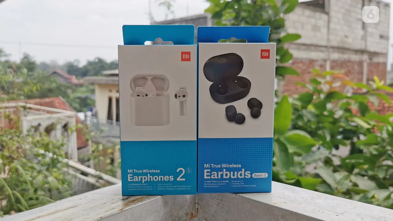 Mi True Wireless Earphones 2s dan Mi True Wireless Earbuds Basic 2