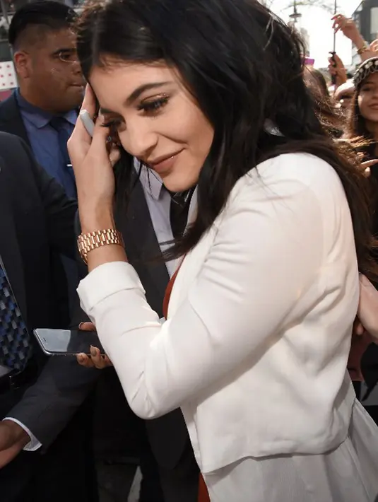 Sumber pun menuturkan pada majalah Life & Style, persiapan pernikahan ini hanya menghabiskan waktu yang terbilang cukup sebentar dengan persiapan yang seadanya. (AFP/Bintang.com)