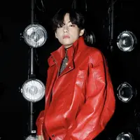 Tampilan Kim Taehyung aka V BTS Selama di Paris,credit: Instagram @thv