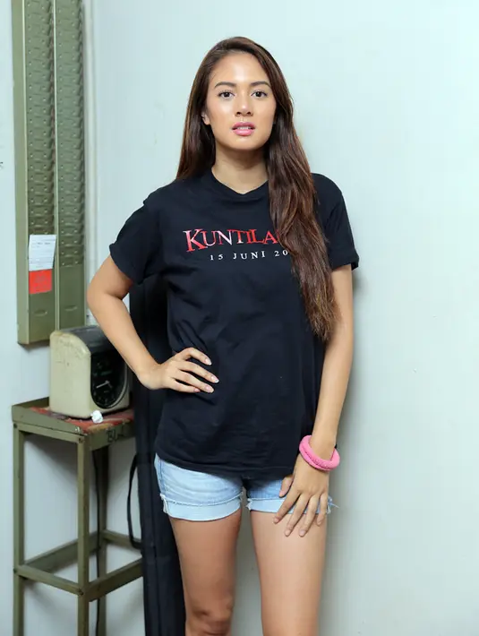 Mengenai pemain favorit dari negara Belgia, Aurelie menyebut satu nama yang memiliki kualitas permainannya bagus. Ia adalah punggawa tim Liga Premier Inggris, Chelsea. (Deki Prayoga/Bintang.com)