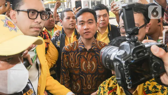 Putra sulung Presiden Joko Widodo atau Jokowi itu menghadiri rapat pimpinan nasional (Rapimnas) Partai Golkar. (Liputan6.com/Angga Yuniar)