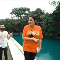 Anang Hermansyah dan Ashanty cari rumah. (Youtube/ The Hermansyah A6)