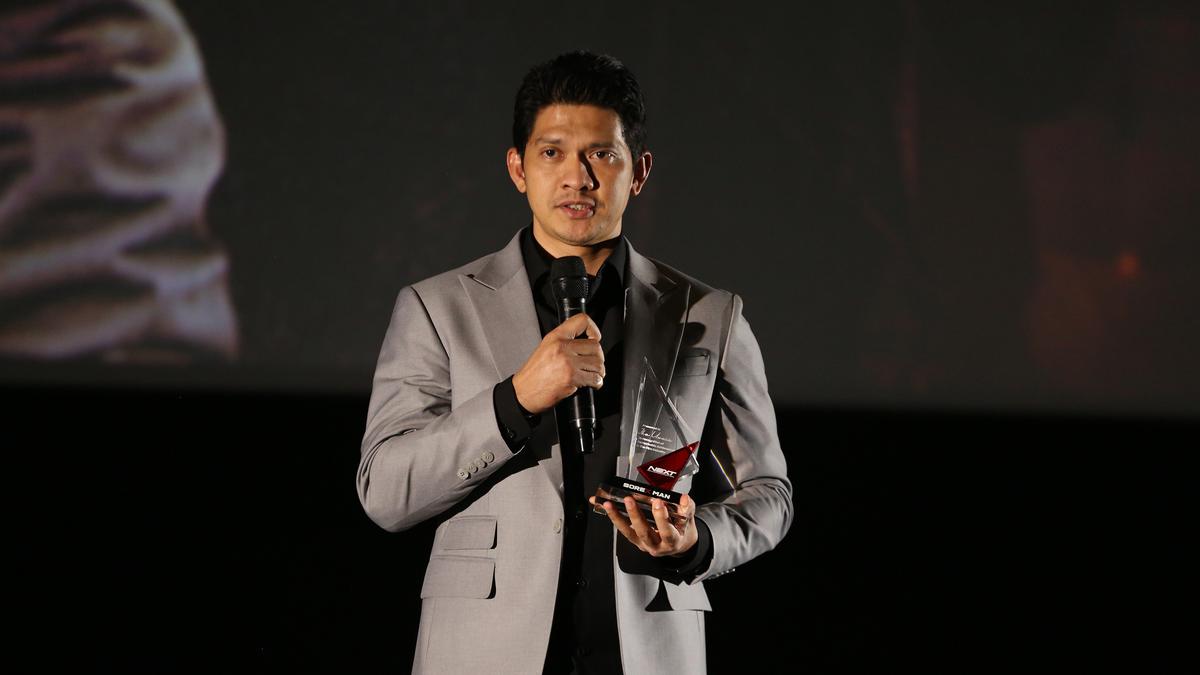 Iko Uwais Ungkap Kekhawatiran Audy Item Hamil di Usia 43 Tahun, Waspadai Faktor Usia