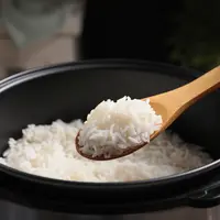 Ilustrasi memasak nasi. (Shutterstok/New Africa)