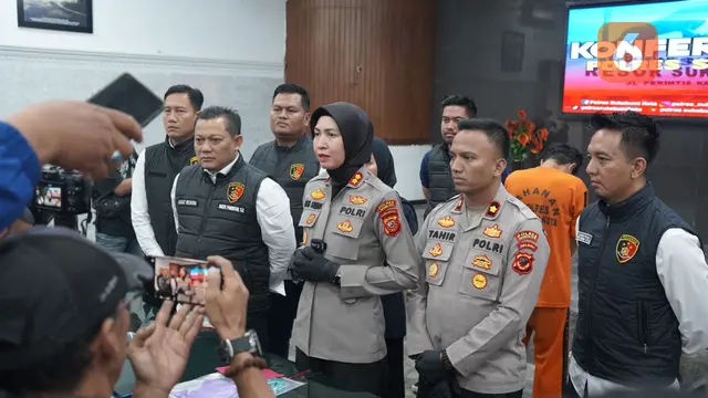 Ayah cabuli anak kandung di lingkungan sekolah di Kota Sukabumi diringkus Satreskrim Polres Sukabumi Kota (Liputan6.com/Fira Syahrin).