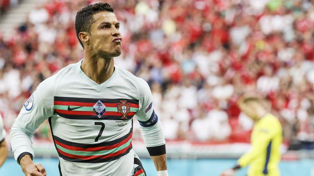 Foto Piala Eropa: Borong 2 Gol, Cristiano Ronaldo Pecahkan Rekor Sekaligus Bawa Portugal Lumat Hungaria