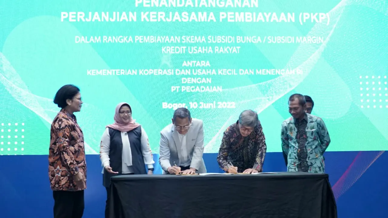 Kementerian Koperasi dan UKM jalin kerja sama dengan PT Pegadaian dalam percepatan penyaluran kredit usaha rakyat (KUR)