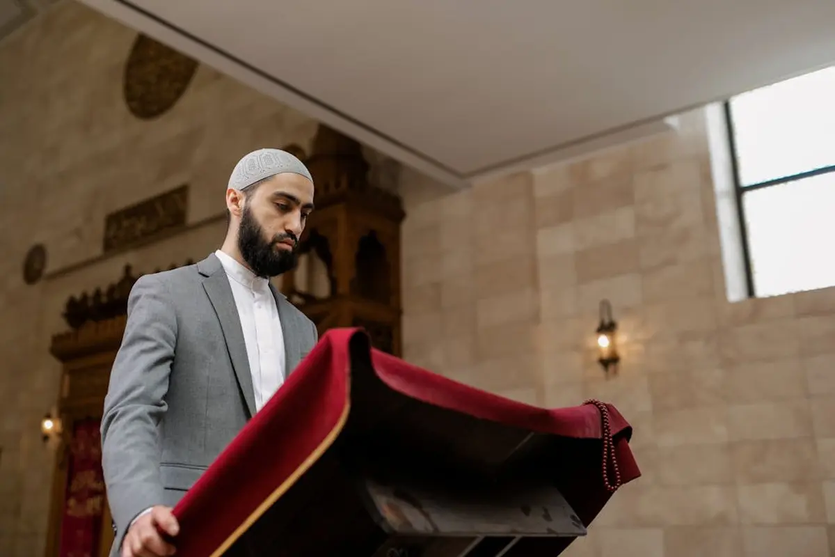 Khutbah Jumat Sabar: Kekuatan Saat Diuji