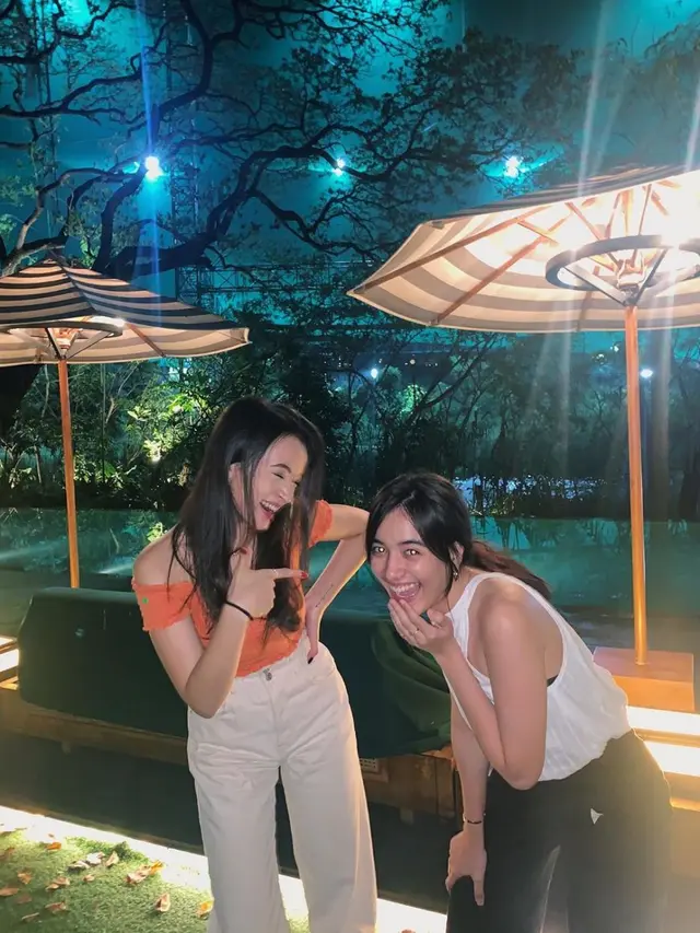Potret Kebersamaan Megan Domani dan Mawar Eva de Jongh. (Sumber: Instagram/megandomani1410)