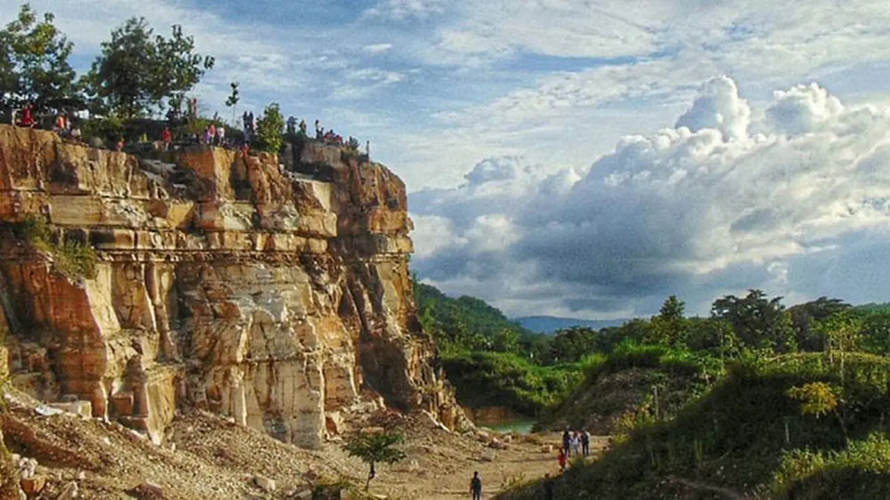 Telaga Biru Semin, Danau Kelimutu Ala Gunung Kidul