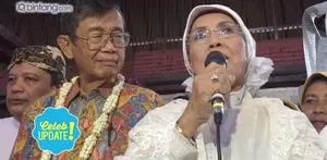 Masjid Sang Cipta Rasa ternyata adalah Masjid yang penuh makna baagi pasangan Nani Wijaya dan Ajip Rosidi