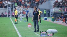 Pelatih Persija Jakarta,&nbsp;Mauricio Souza saat mendampingi timnya berhadapan dengan Persita Tangerang&nbsp;pada pekan perdana BRI Super League 2025/2026 di Jakarta International Stadium, Minggu (10/8/2025). (Bola.com/M. Iqbal Ichsan)
