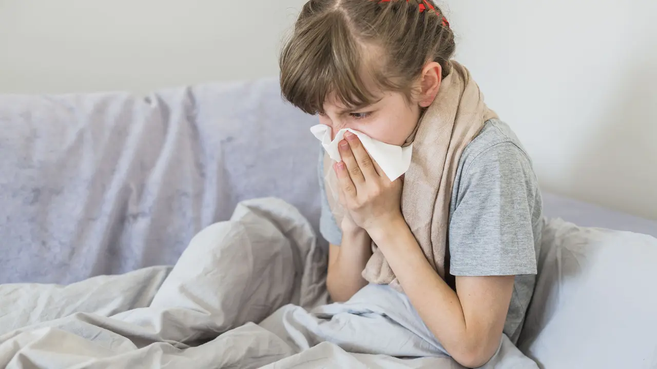 Si Kecil Sering Batuk Pilek? Kenali Alasan Mengapa Batuk Pilek Bisa Datang Setiap Bulan [Dok/freepik.com]
