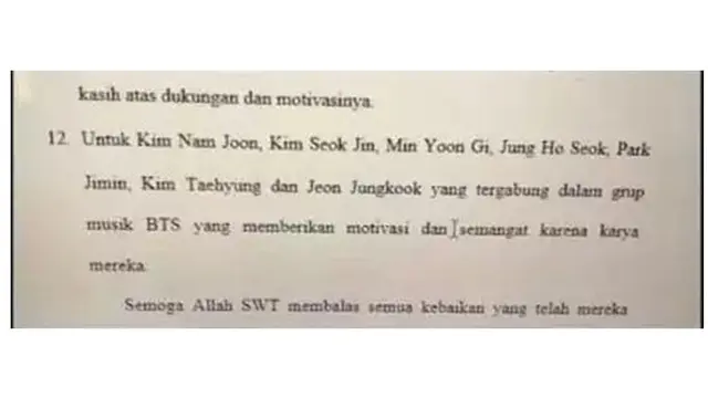 8 Potret Tulisan di Lembar Persembahan Skripsi Ini Bikin Geleng Kepala