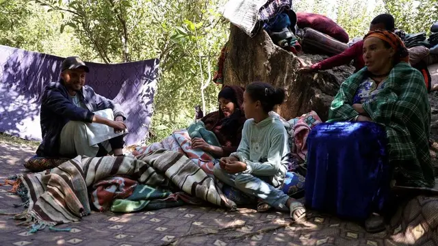 Para penyintas gempa Maroko