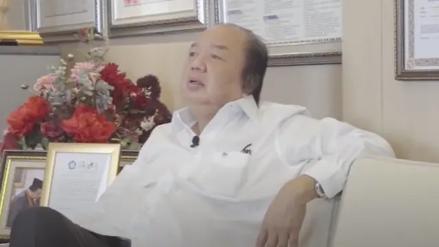 5 Sosok Unik Dato Sri Tahir, Pakai Odol sampai Dilipat Hingga Makan Mi Pakai Nasi