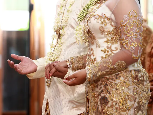 Adat Menikah Pasangan Jurep Perempuan Sulung Dan Pria Bungsu Lifestyle Fimela Com