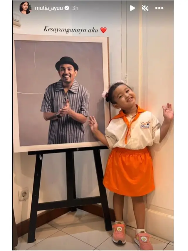 6 Momen Mutia Ayu Ajak Anak Rayakan Ultah Glenn Fredly, 48 Tahun Jika Masih Hidup