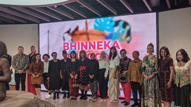 Kolaborasi Ellipse Art Projects bersama DeKa Kom