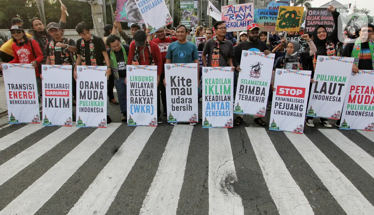 Peringatan ini bertujuan untuk menyadarkan masyarakat dunia mengenai pentingnya menjaga dan mengatasi permasalahan lingkungan untuk kehidupan yang berkelanjutan. (Liputan6.com/Angga Yuniar)