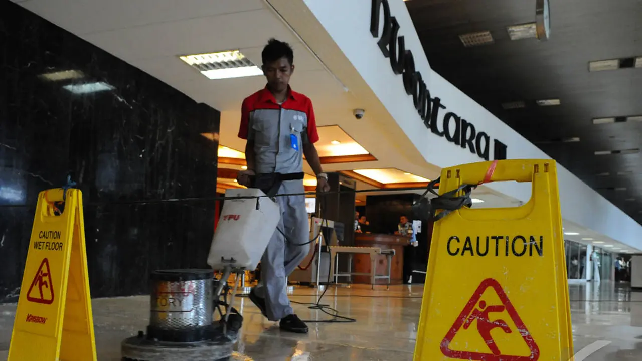Anggota Dewan Reses, Gedung DPR RI Dibersihkan