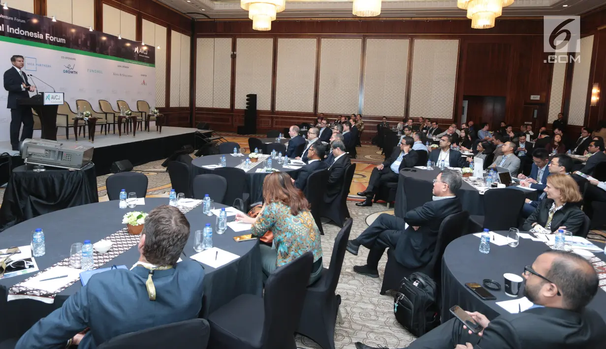 Suasana forum Asian Venture Capital Journal (AVCJ) di Jakarta, Kamis (25/4). Bank DBS Indonesia turut berpartisipasi dalam forum Asian Venture Capital dalam memberika memberikan wawasan terhadap ekonomi Indonesia. (Liputan6.com/Angga Yuniar)