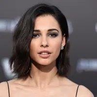 Sutradara Guy Ritchie dan Disney akhirnya menemukan pemain utama di film Aladdin live-action. Sosok aktris dan penyanyi pendatang baru asal Inggris, Naomi Scott didapuk menjadi kekasih Aladdin yakni Putri Jasmine. (Photo by Chris Pizzello/Invision/AP)