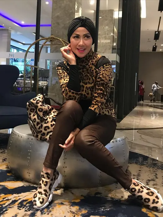 Venna Melinda Berhijab (Instagram/vennamelindareal)