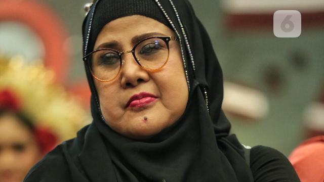 [Bintang] Elvy Sukaesih