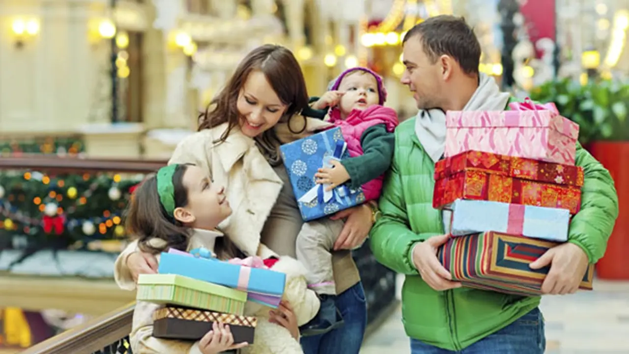 [Bintang] 3 Perbedaan Kalau Belanja ke Mall sama Papa dan Mama