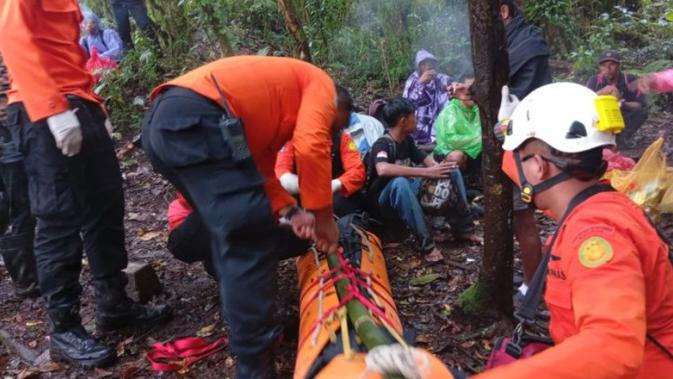 Insiden Maut Rinjani: Pendaki Tewas Terjatuh di Jalur Aik Berik