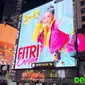 Fitri Carlina dalam Billboard Times Square . (Instagram/ fitricarlina)