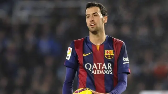 Sergio Busquets (c) AFP